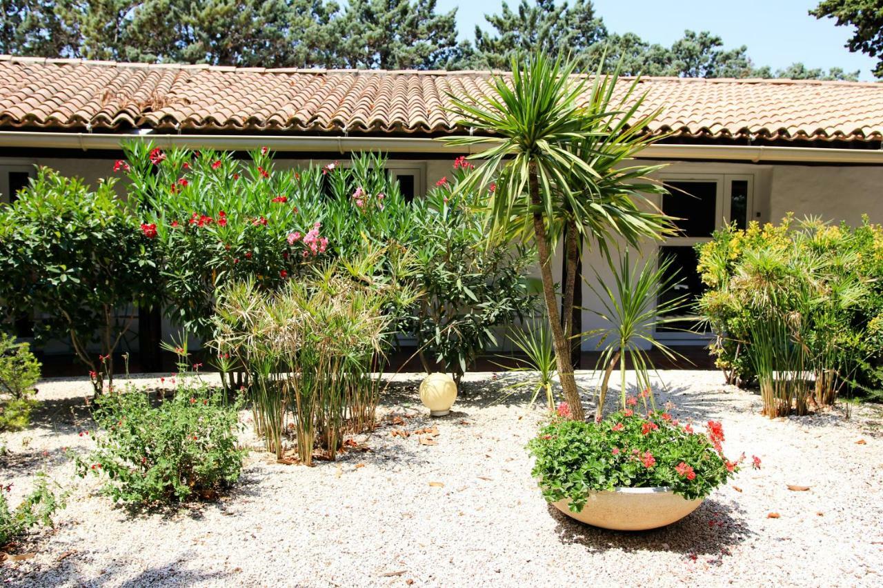 Les Rizieres Hotel Saintes-Maries-de-la-Mer Exterior photo